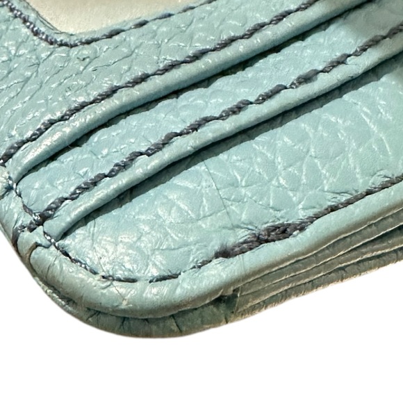 Fossil Leather Wristlet Pouch Cardholder - Picture 10 of 10